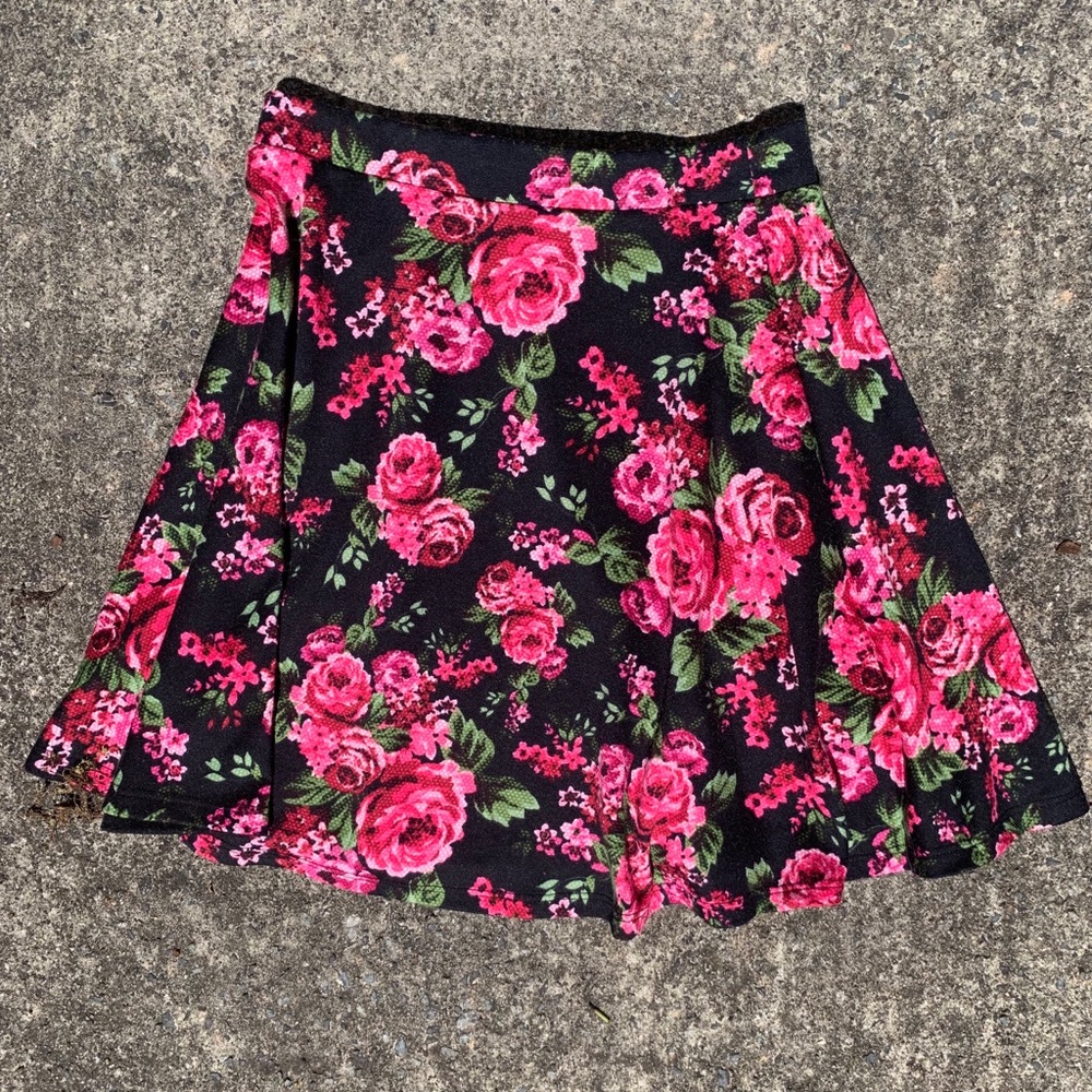 FLORAL SKATER SKIRT